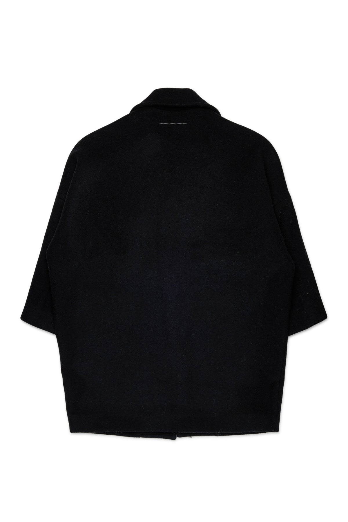 Egg-shape coat with inner lining