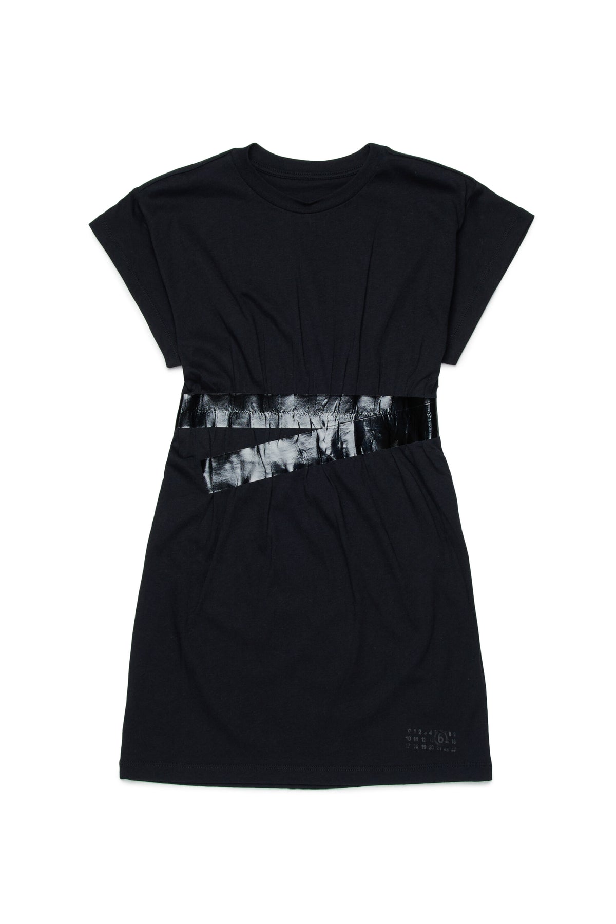 Vestido camiseta con cinturón en la cintura