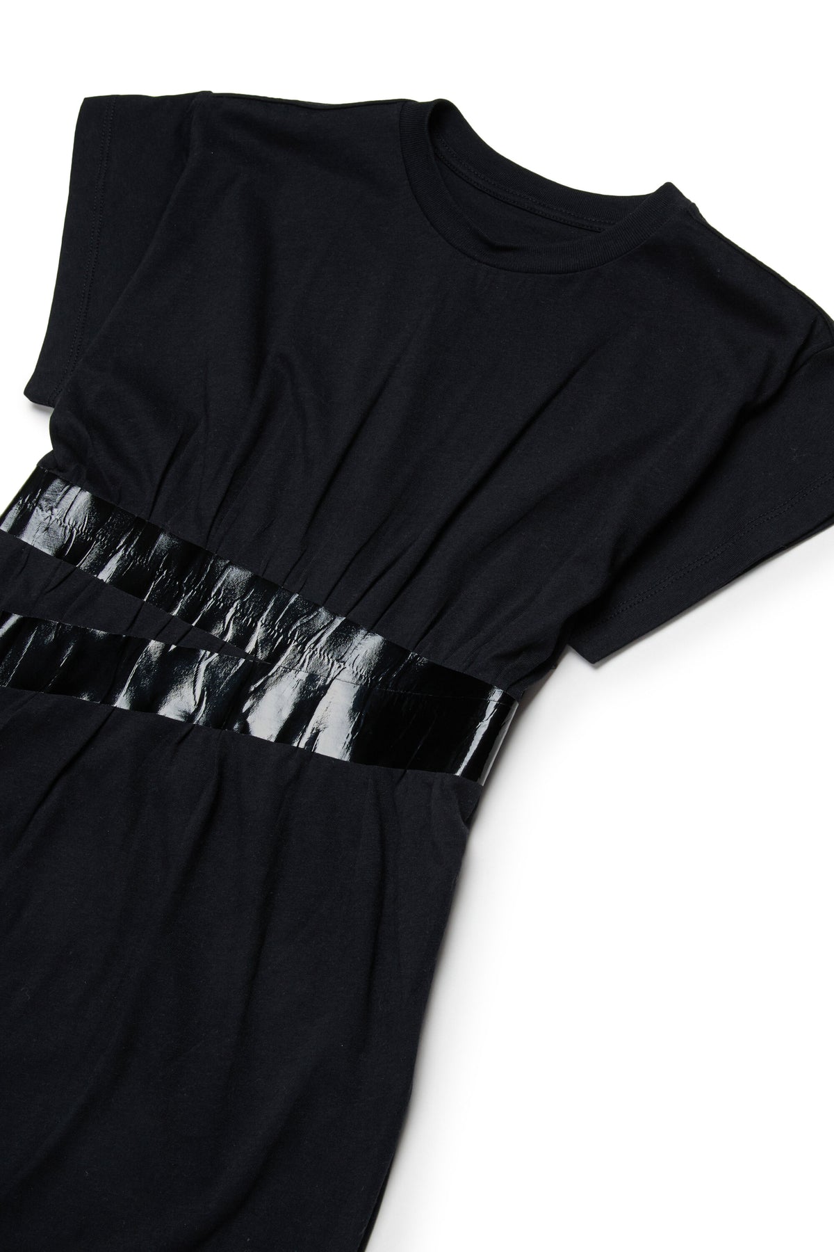 Vestido camiseta con cinturón en la cintura