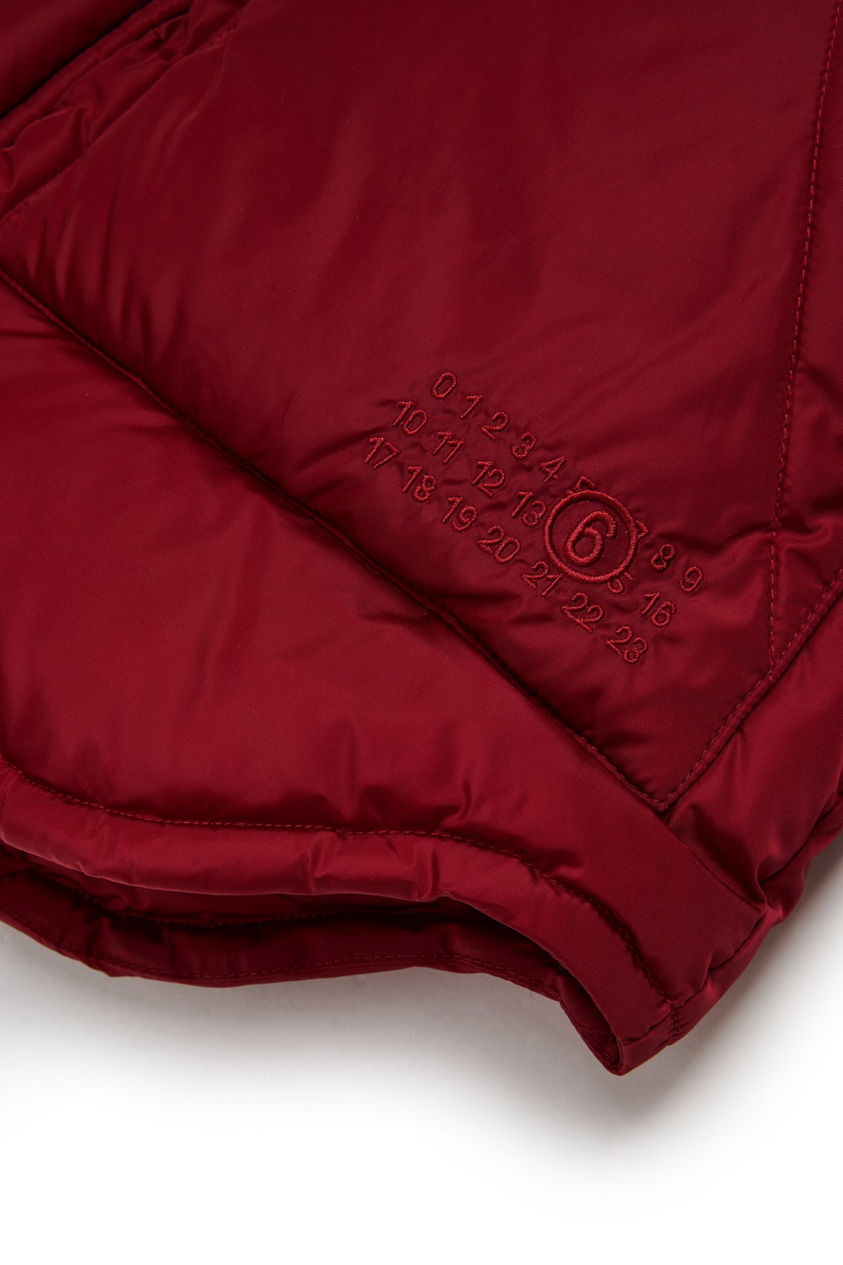 Padded jacket with logo