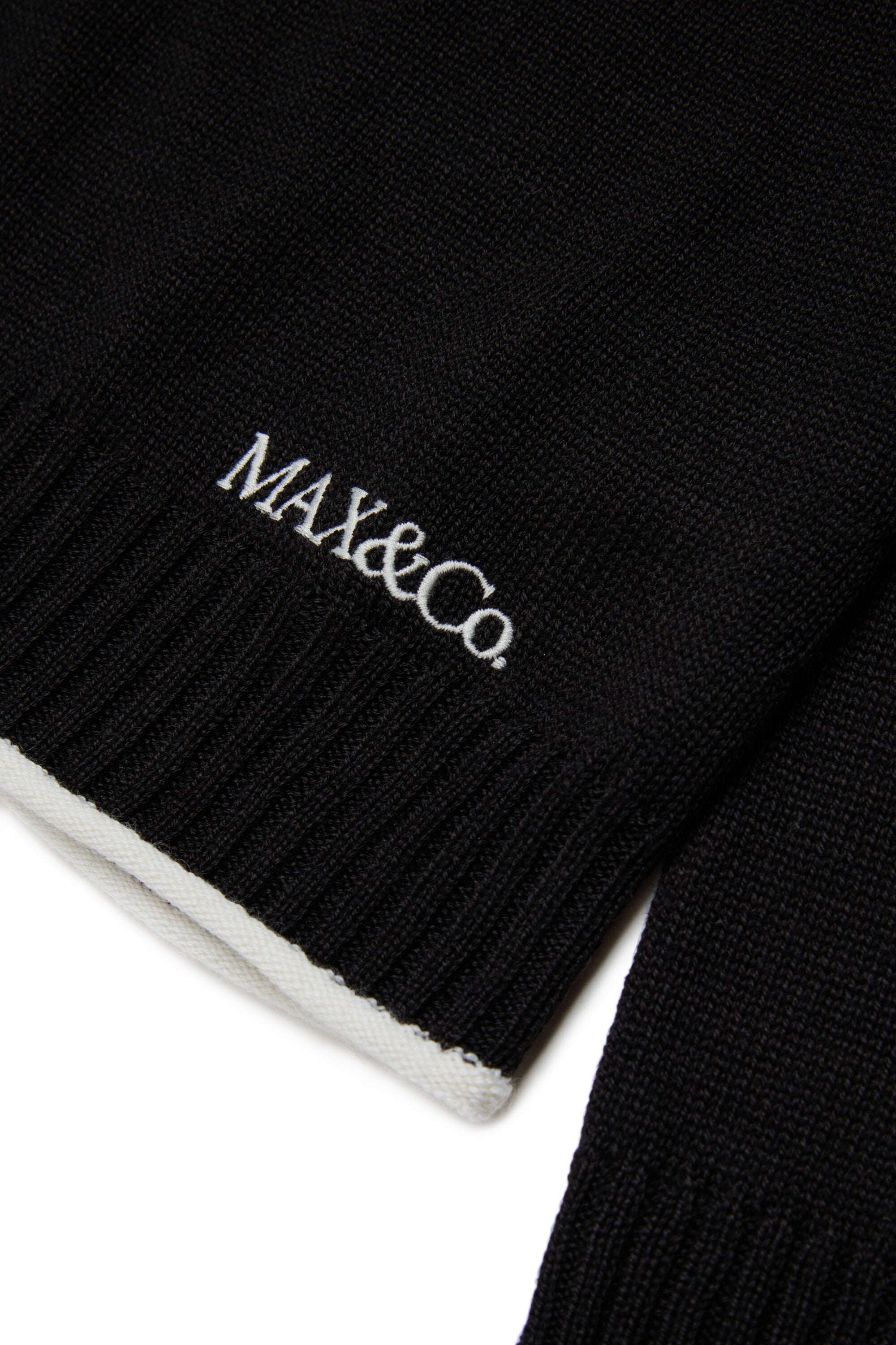 Jersey de cuello alto con logo