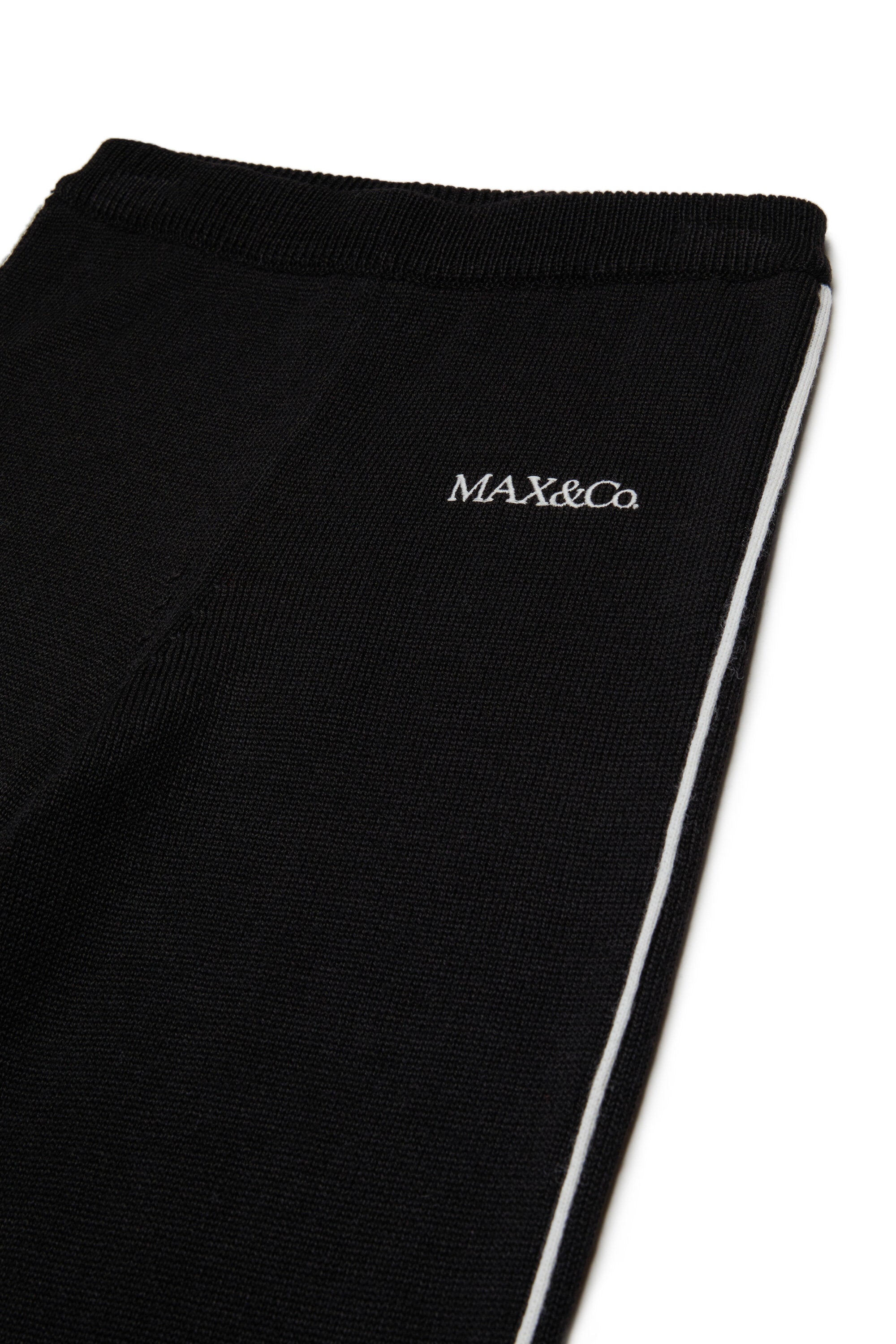 Knit pants with logo