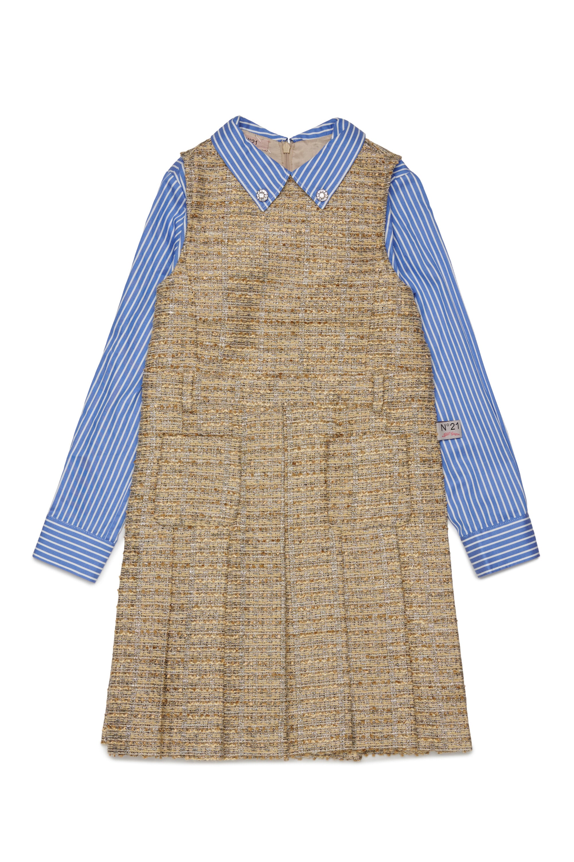 Vestido con cuello de rayas