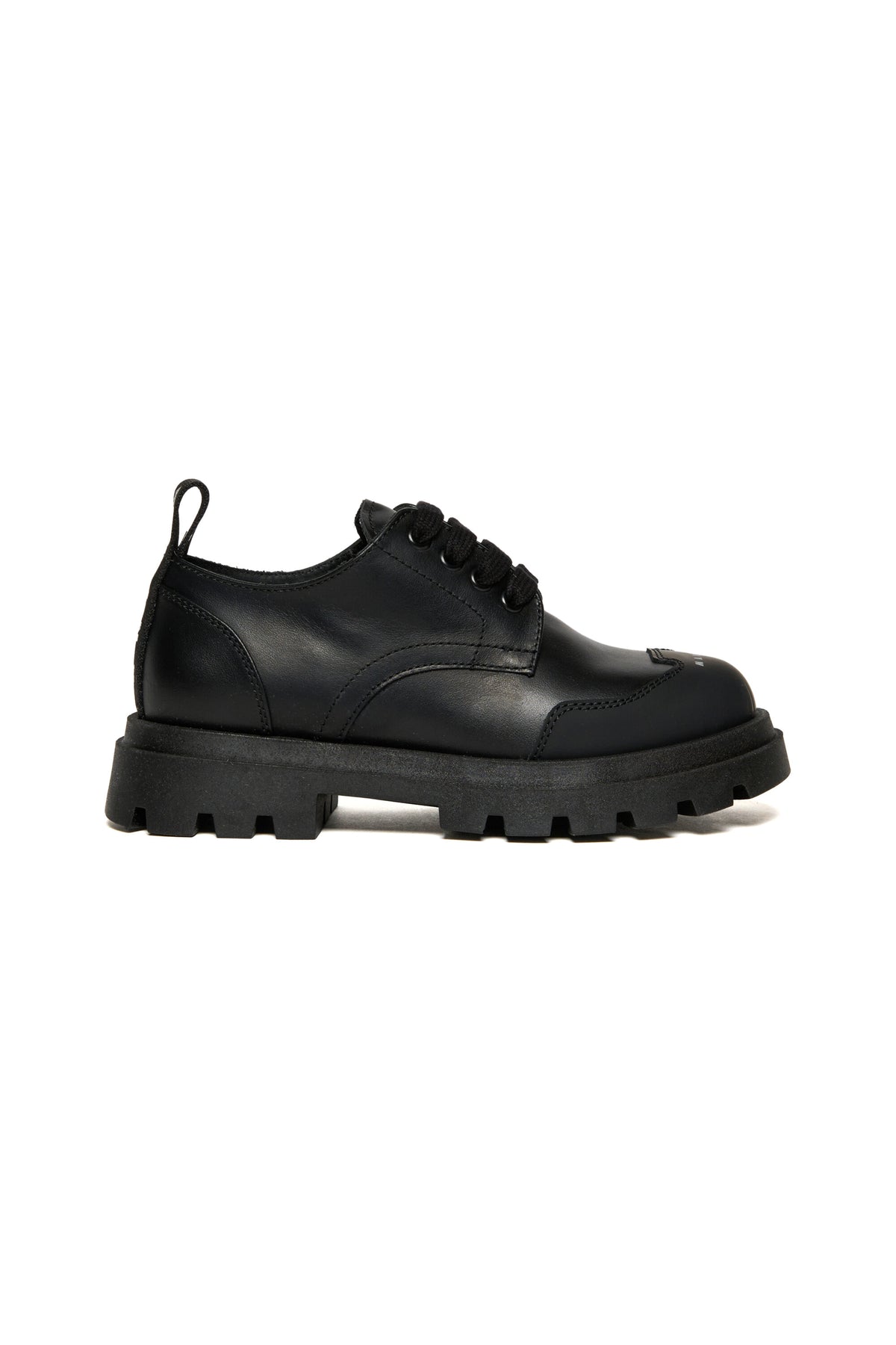 Chaussures à lacets avec logo sur le bout
