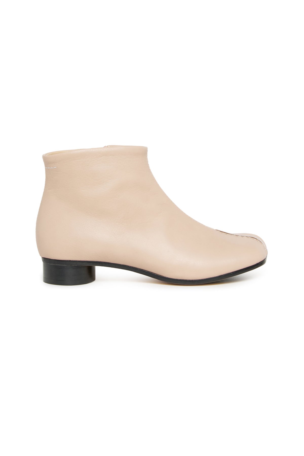 Bottes basses en cuir à talons