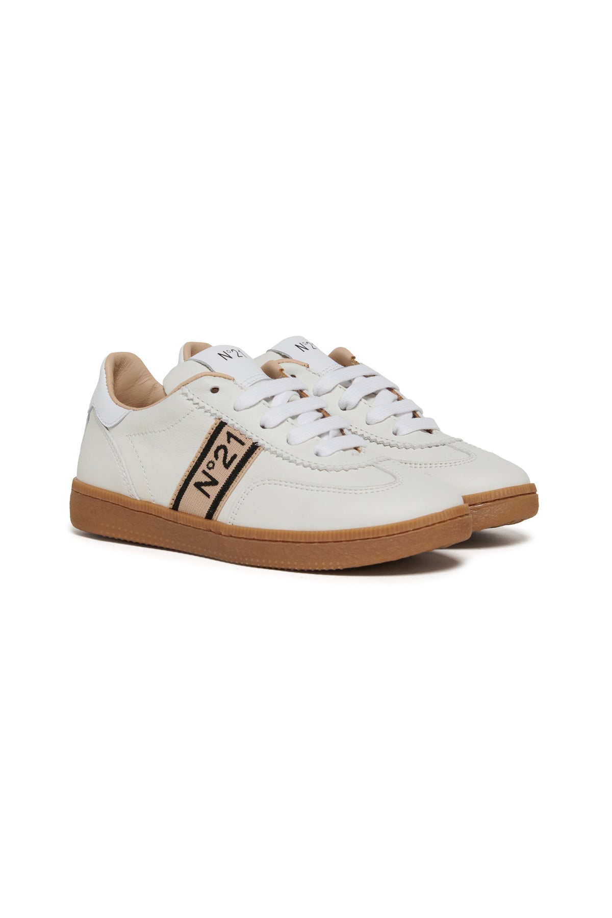 Sneakers with logo