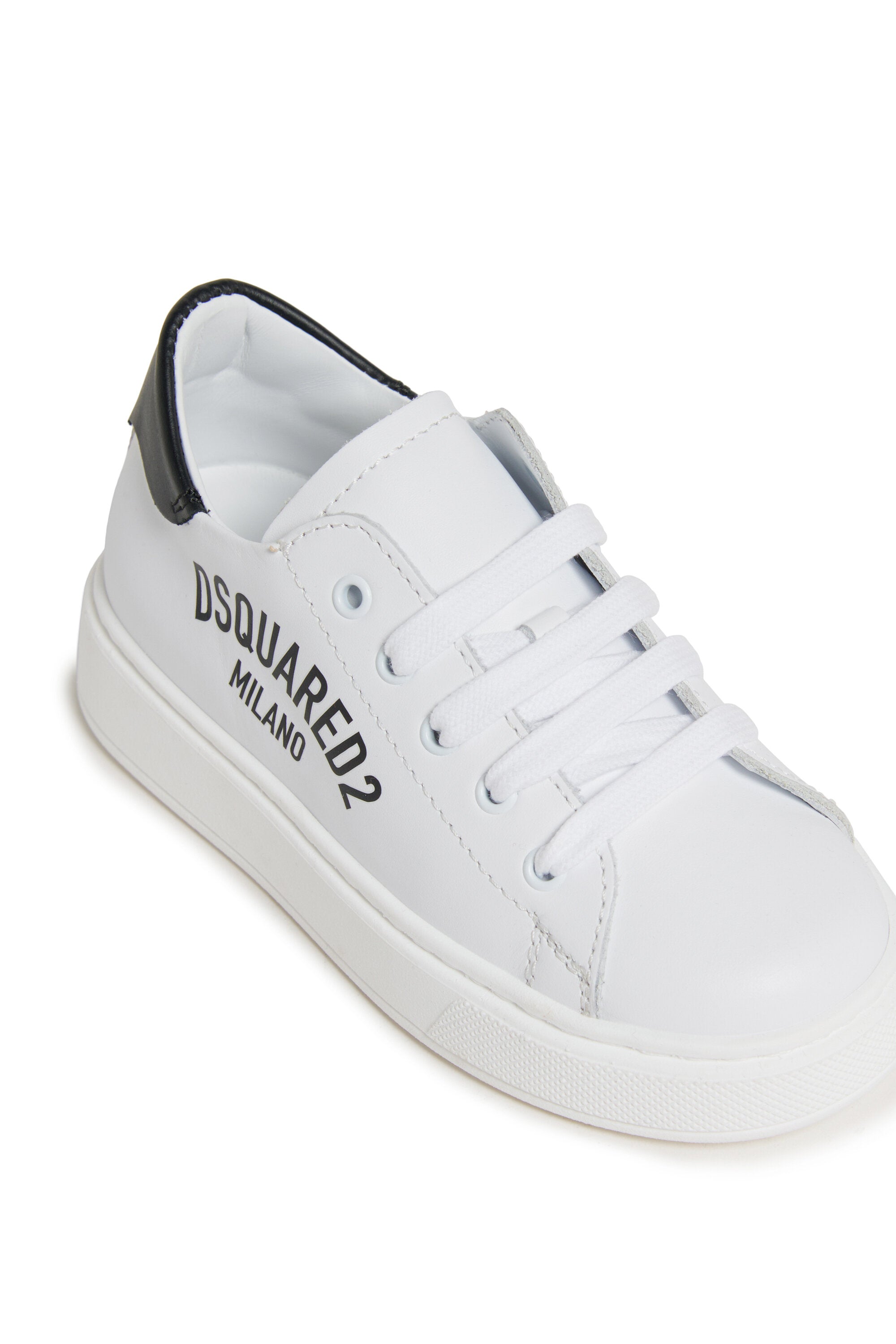 Sneakers with logo